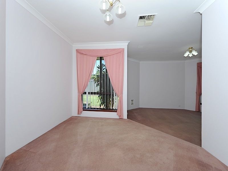 2 Musgrave Court, Willetton WA 6155