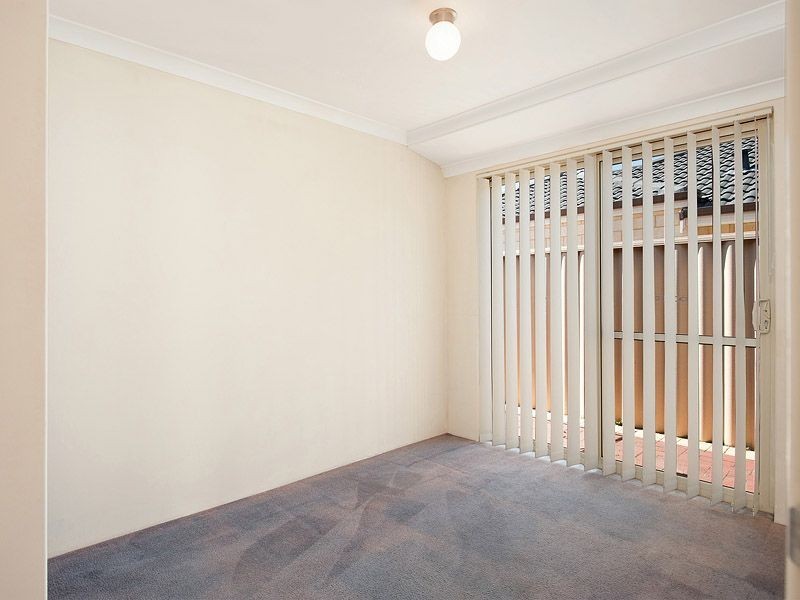 31 Chivalry Way, Atwell WA 6164
