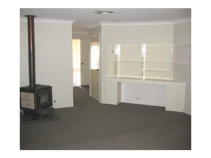 66 Calley Drive, Leeming WA 6149