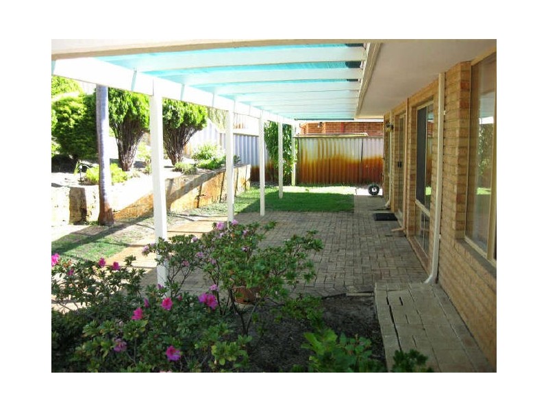66 Calley Drive, Leeming WA 6149