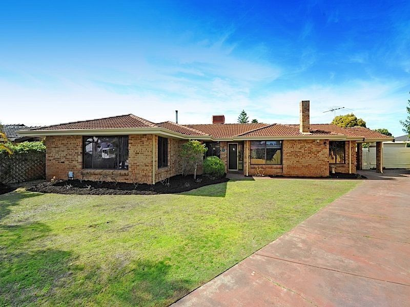 11 Bagot Court, Leeming WA 6149