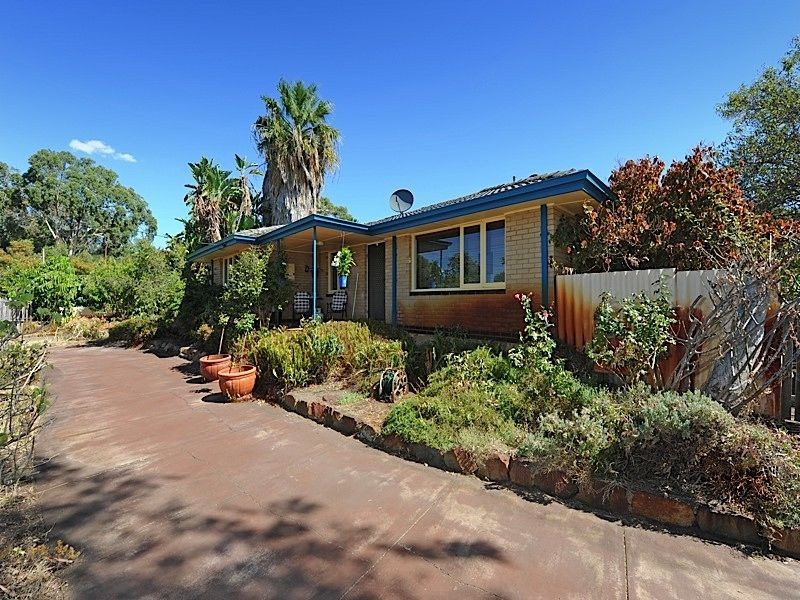 1 Egeus Way, Coolbellup WA 6163