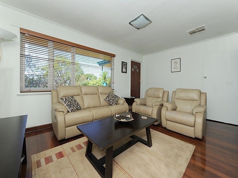 1 Egeus Way, Coolbellup WA 6163