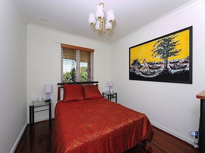 1 Egeus Way, Coolbellup WA 6163