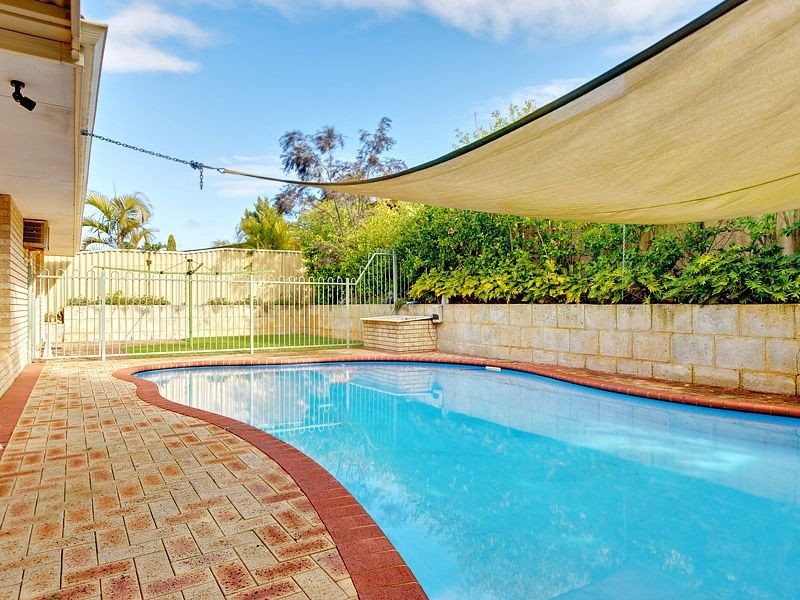 75 Sylvan Crescent, Leeming WA 6149
