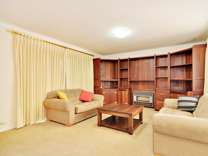 10 Walker Court, Kardinya WA 6163