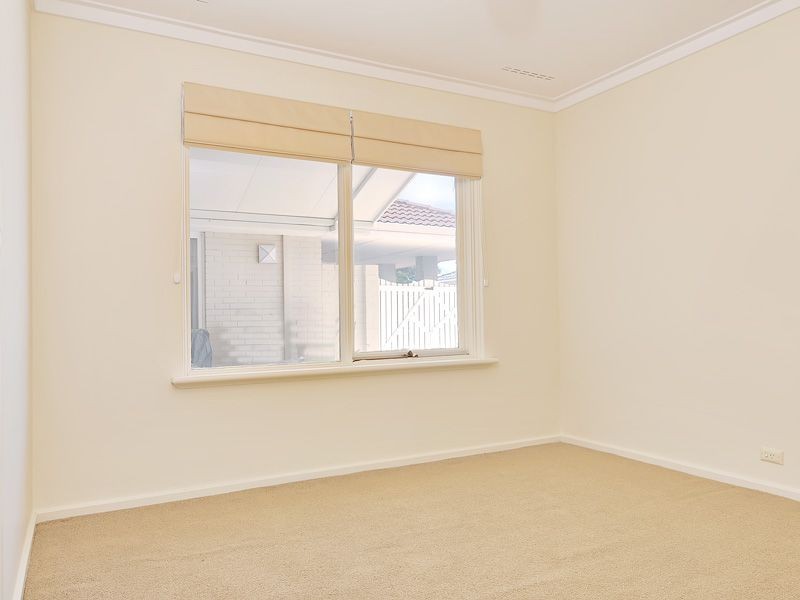 10 Walker Court, Kardinya WA 6163