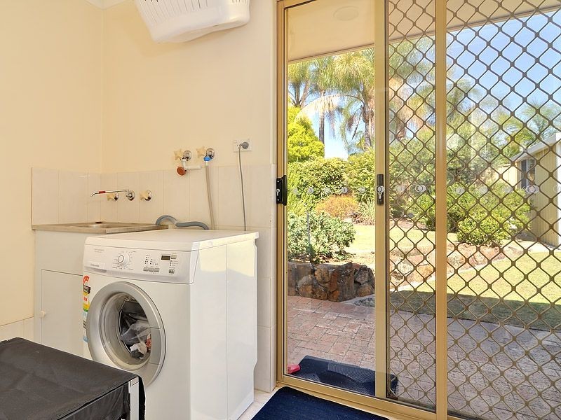 3 Castlemain Heights, Leeming WA 6149
