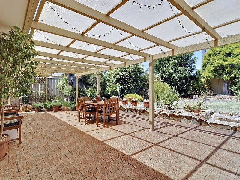 3 Castlemain Heights, Leeming WA 6149