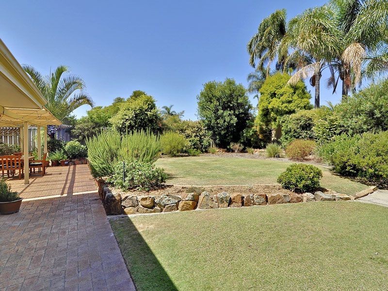 3 Castlemain Heights, Leeming WA 6149