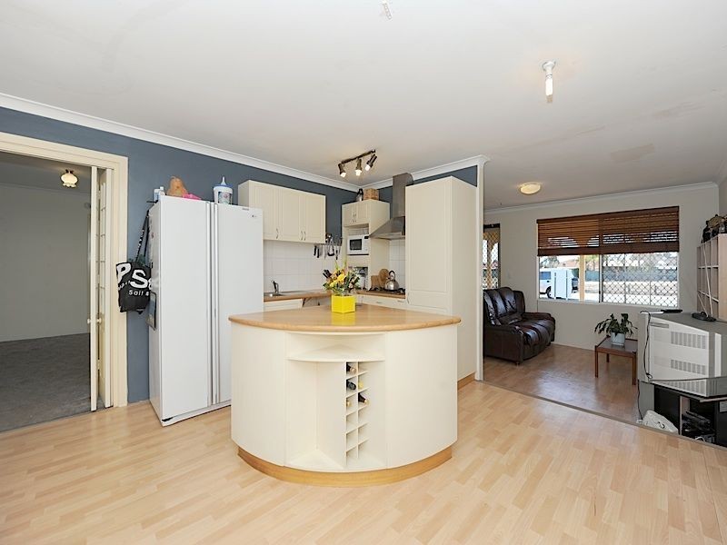 363 Lord Street, Beechboro WA 6063