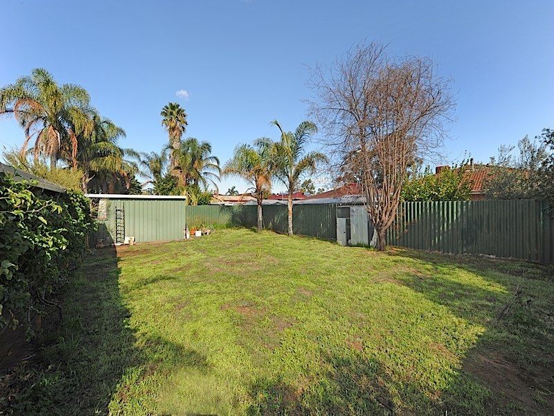 363 Lord Street, Beechboro WA 6063
