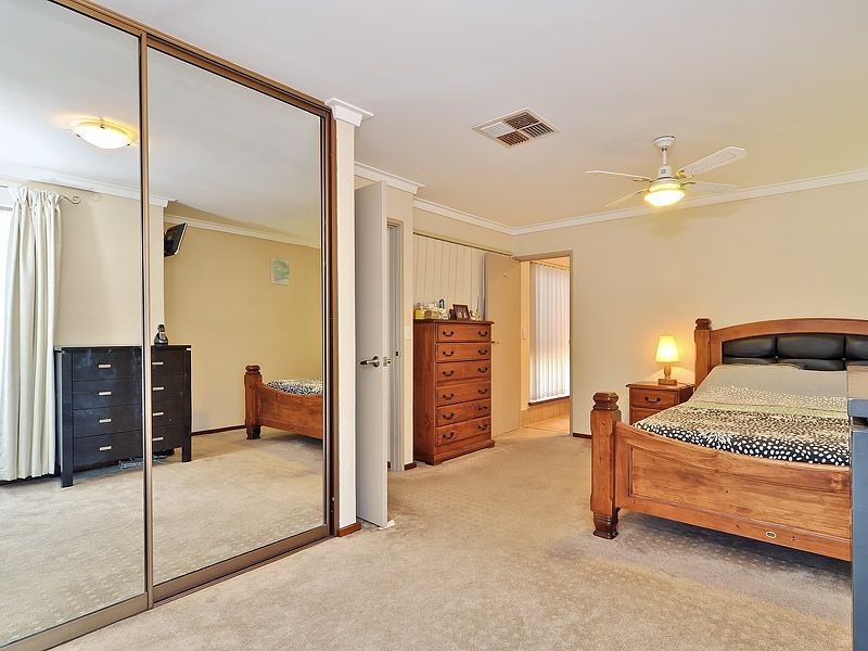 1 Mcguiness Drive, Leeming WA 6149