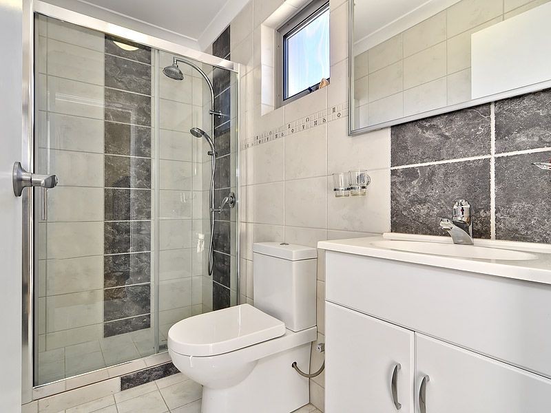 1 Mcguiness Drive, Leeming WA 6149
