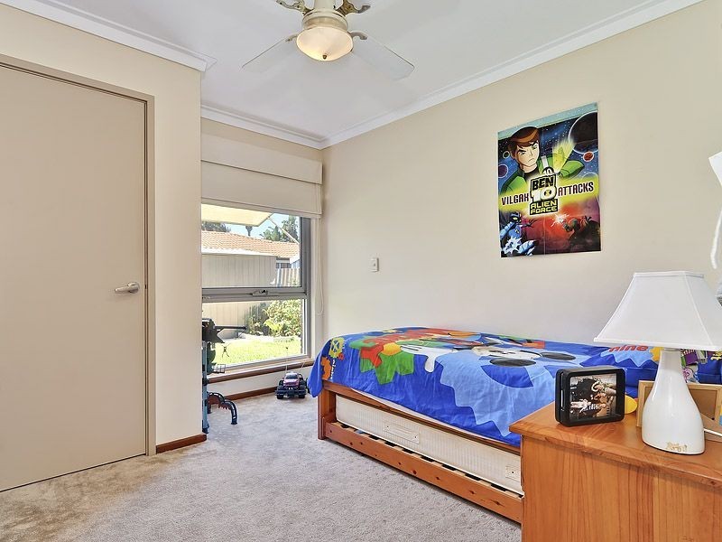 1 Mcguiness Drive, Leeming WA 6149