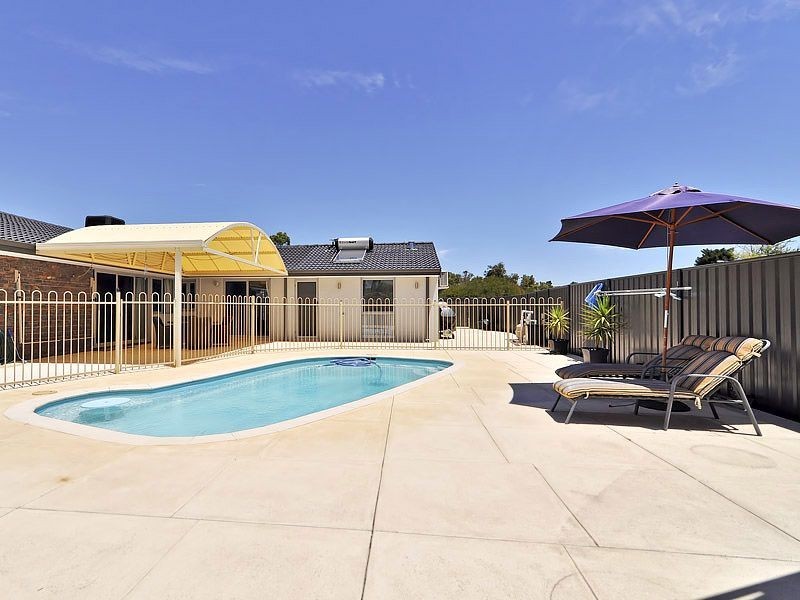 1 Mcguiness Drive, Leeming WA 6149