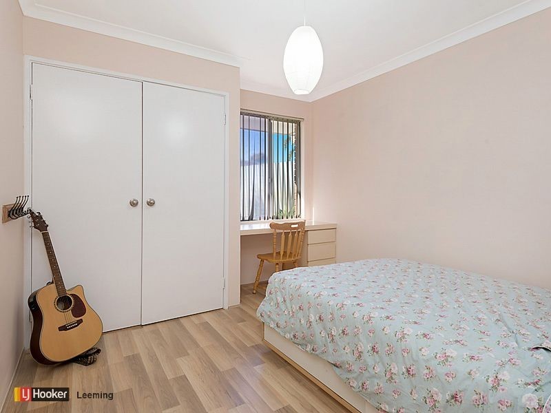 11 Amphion Place, Leeming WA 6149