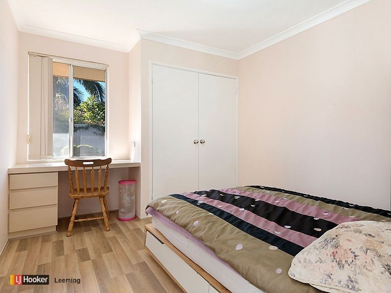 11 Amphion Place, Leeming WA 6149