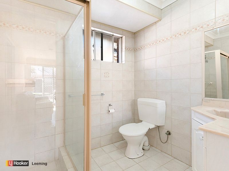 11 Amphion Place, Leeming WA 6149