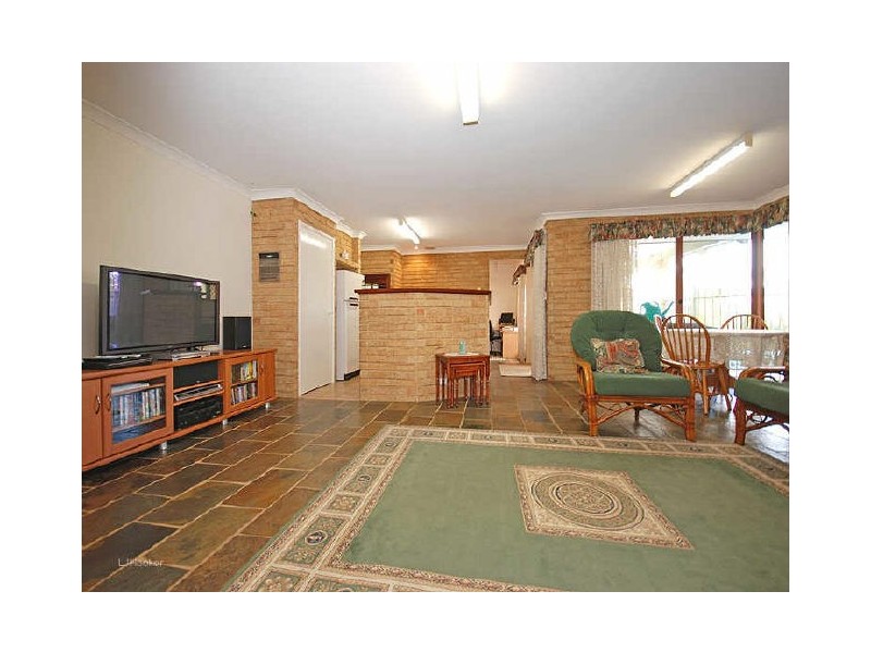 4 Capill Corner, Leeming WA 6149