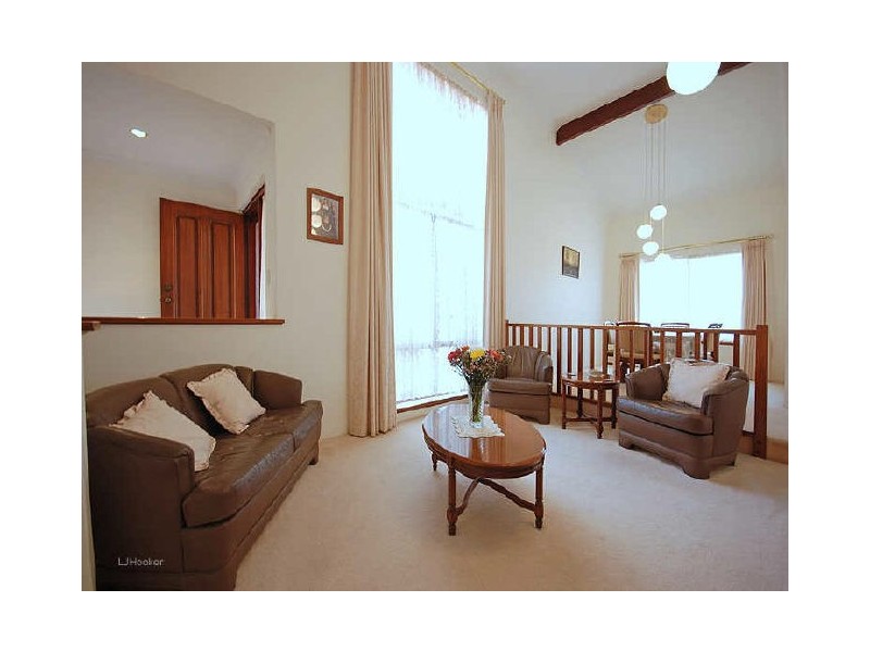 4 Capill Corner, Leeming WA 6149