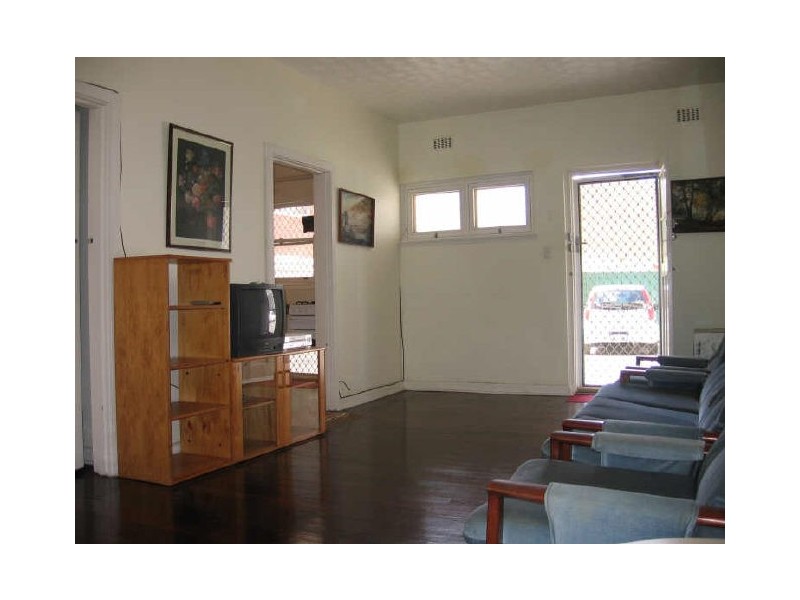 8/106 Terrace Road, Perth WA 6000