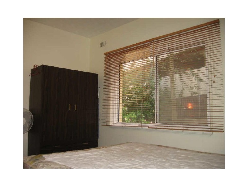 8/106 Terrace Road, Perth WA 6000