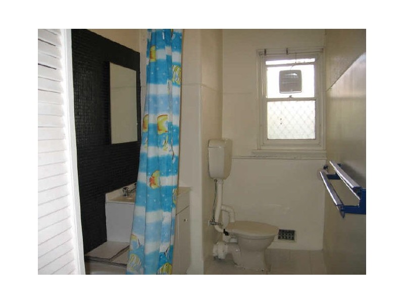 8/106 Terrace Road, Perth WA 6000