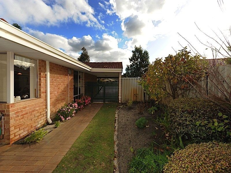 66 Findlay Road, Leeming WA 6149