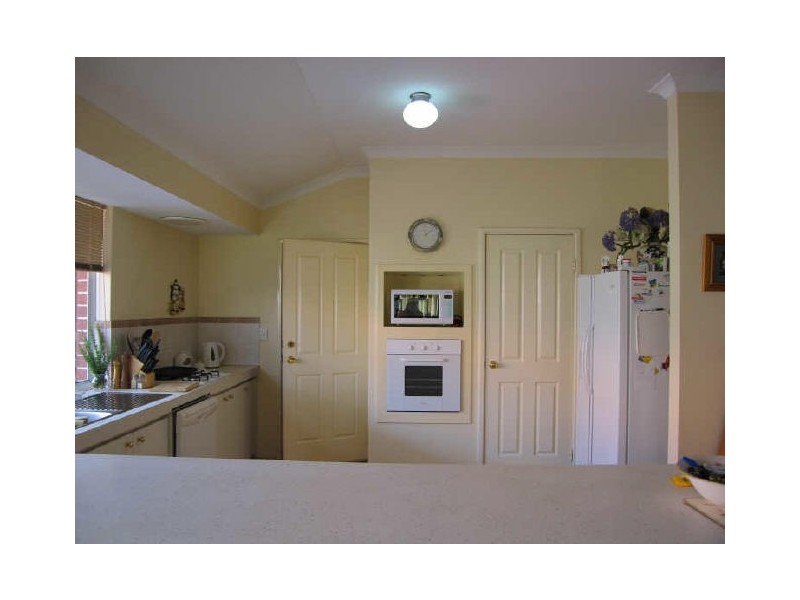 46 Bennett Drive, Canning Vale WA 6155