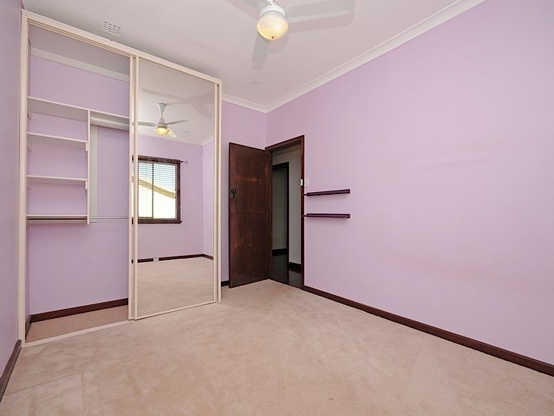 7 Instone Street, Hilton WA 6163