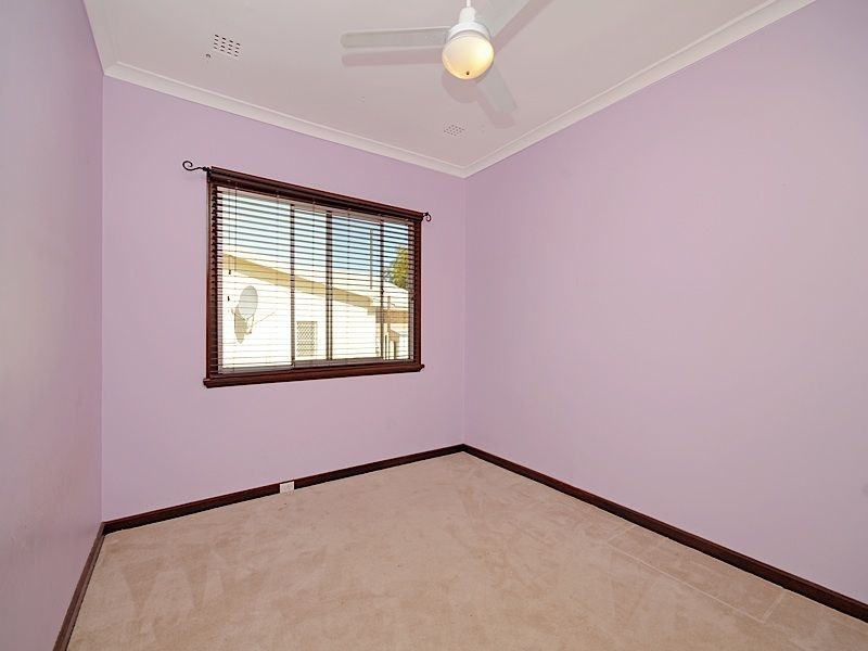 7 Instone Street, Hilton WA 6163