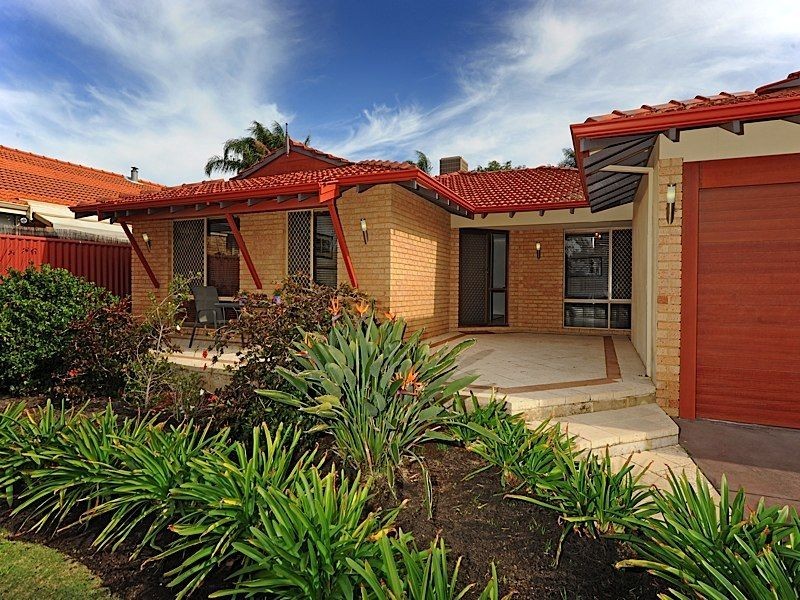 9 Brandwood Gardens, Leeming WA 6149