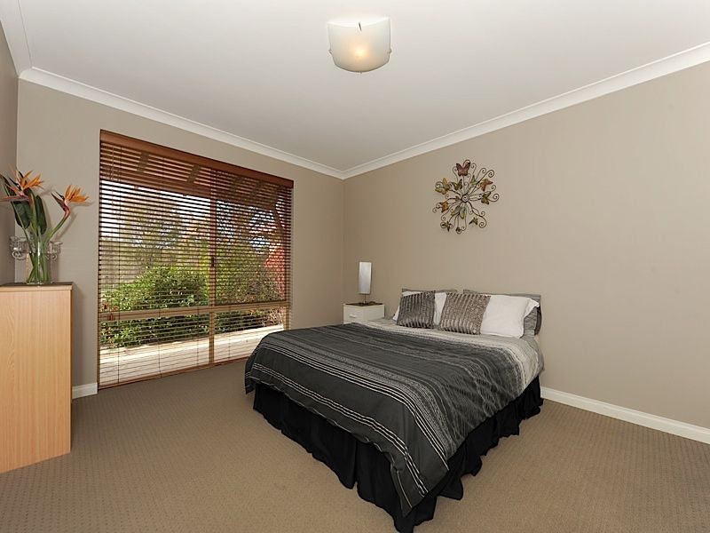 9 Brandwood Gardens, Leeming WA 6149