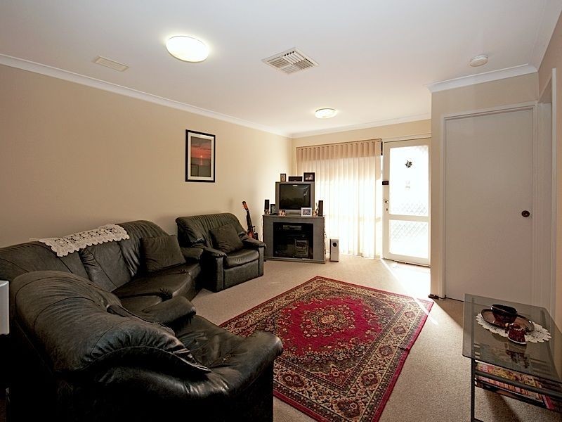 2B Ashton Place, Leeming WA 6149