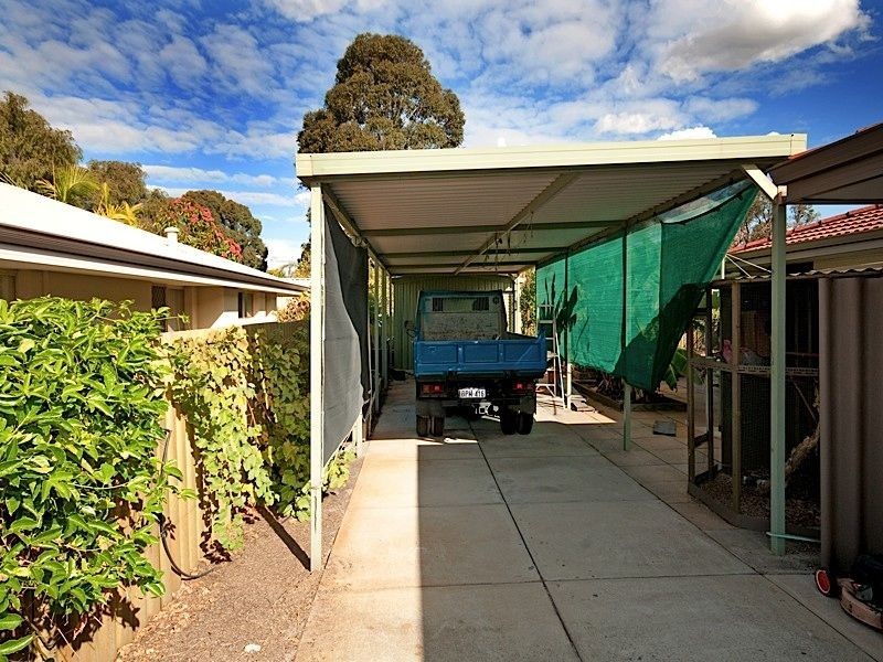 2B Ashton Place, Leeming WA 6149
