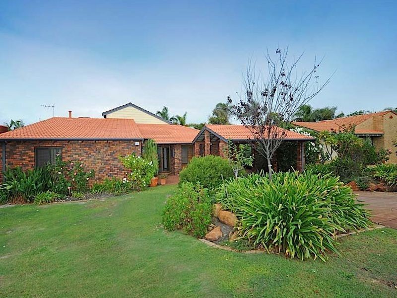 23 Cardinal Crescent, Leeming WA 6149