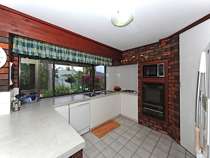 23 Cardinal Crescent, Leeming WA 6149