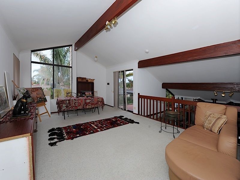 23 Cardinal Crescent, Leeming WA 6149
