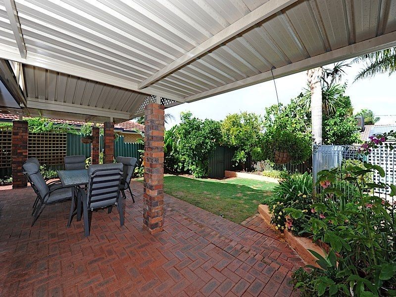 23 Cardinal Crescent, Leeming WA 6149