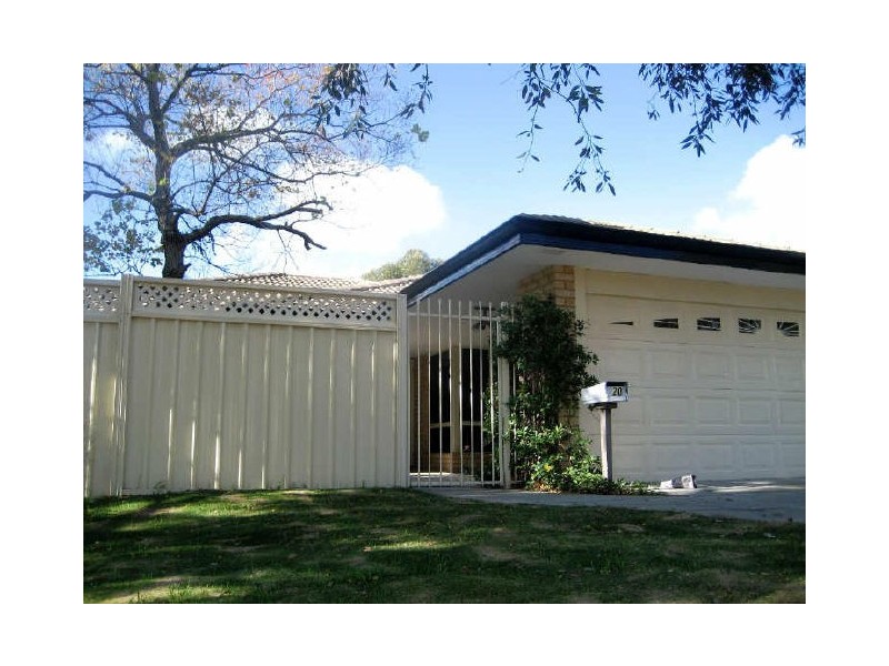 20 Brooke Gardens, Bateman WA 6150
