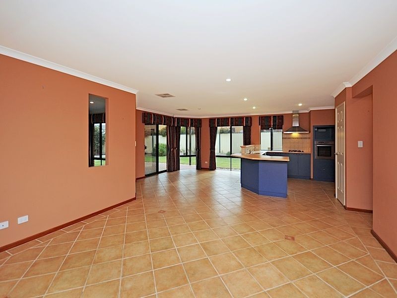 31 Westerway Terrace, North Lake WA 6163