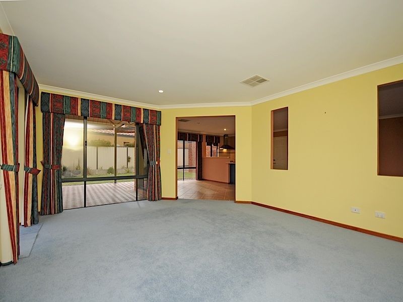 31 Westerway Terrace, North Lake WA 6163