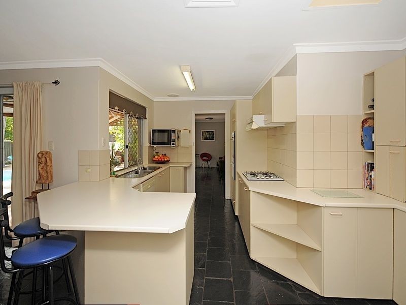 103 Darley Circle, Bull Creek WA 6149