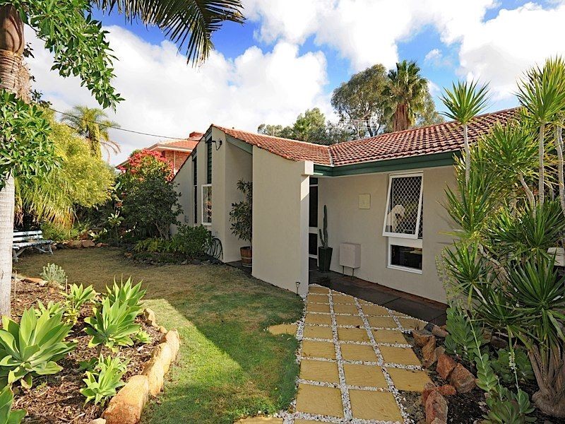 103 Darley Circle, Bull Creek WA 6149