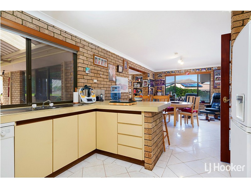 19 Timbrell Way, Leeming WA 6149