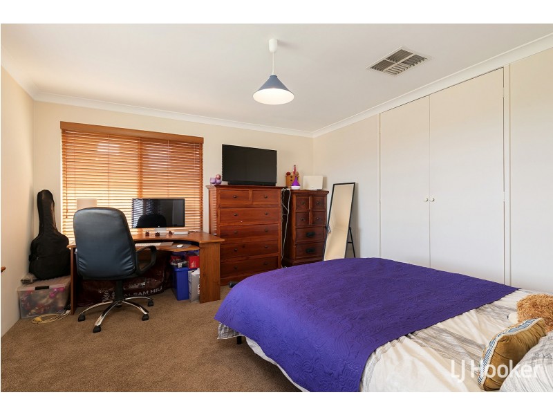 19 Timbrell Way, Leeming WA 6149