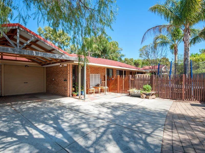14B Blacksmith Court, Bibra Lake WA 6163