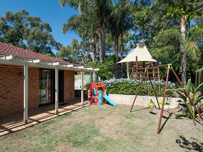 14B Blacksmith Court, Bibra Lake WA 6163