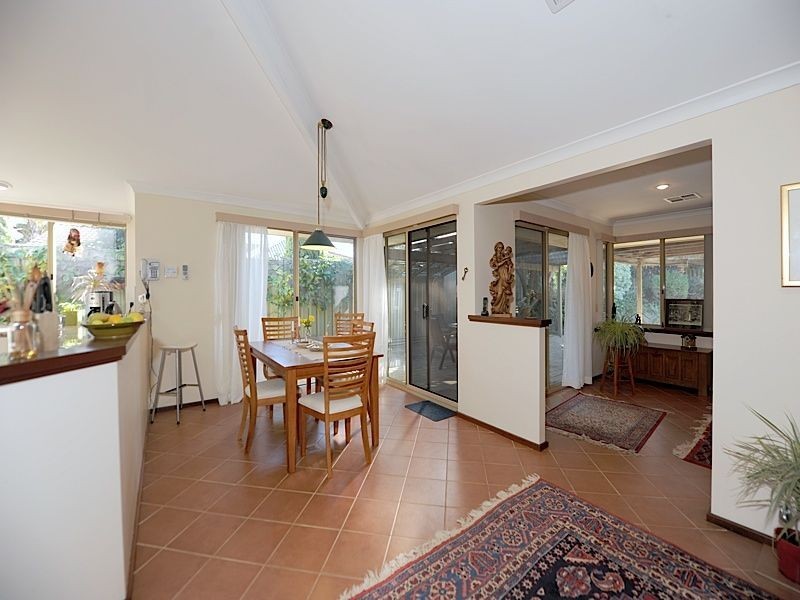 7 Twin Branch Rise, Leeming WA 6149